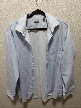 Van Heusen Light Blue Men's Long Sleeve Button-Up Shirt